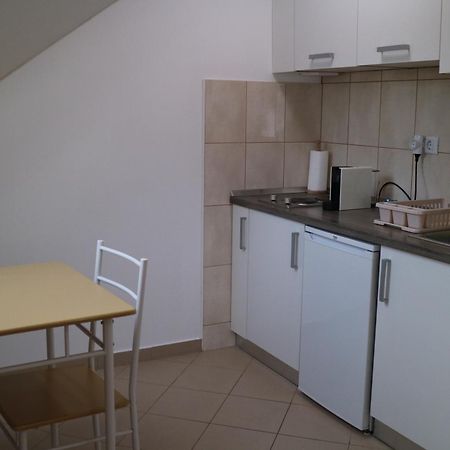 Studio Apartments & Rooms Lela, Sipan Island Šipanska Luka المظهر الخارجي الصورة