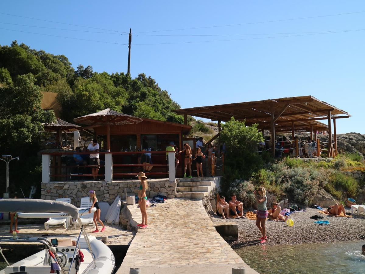 Studio Apartments & Rooms Lela, Sipan Island Šipanska Luka المظهر الخارجي الصورة
